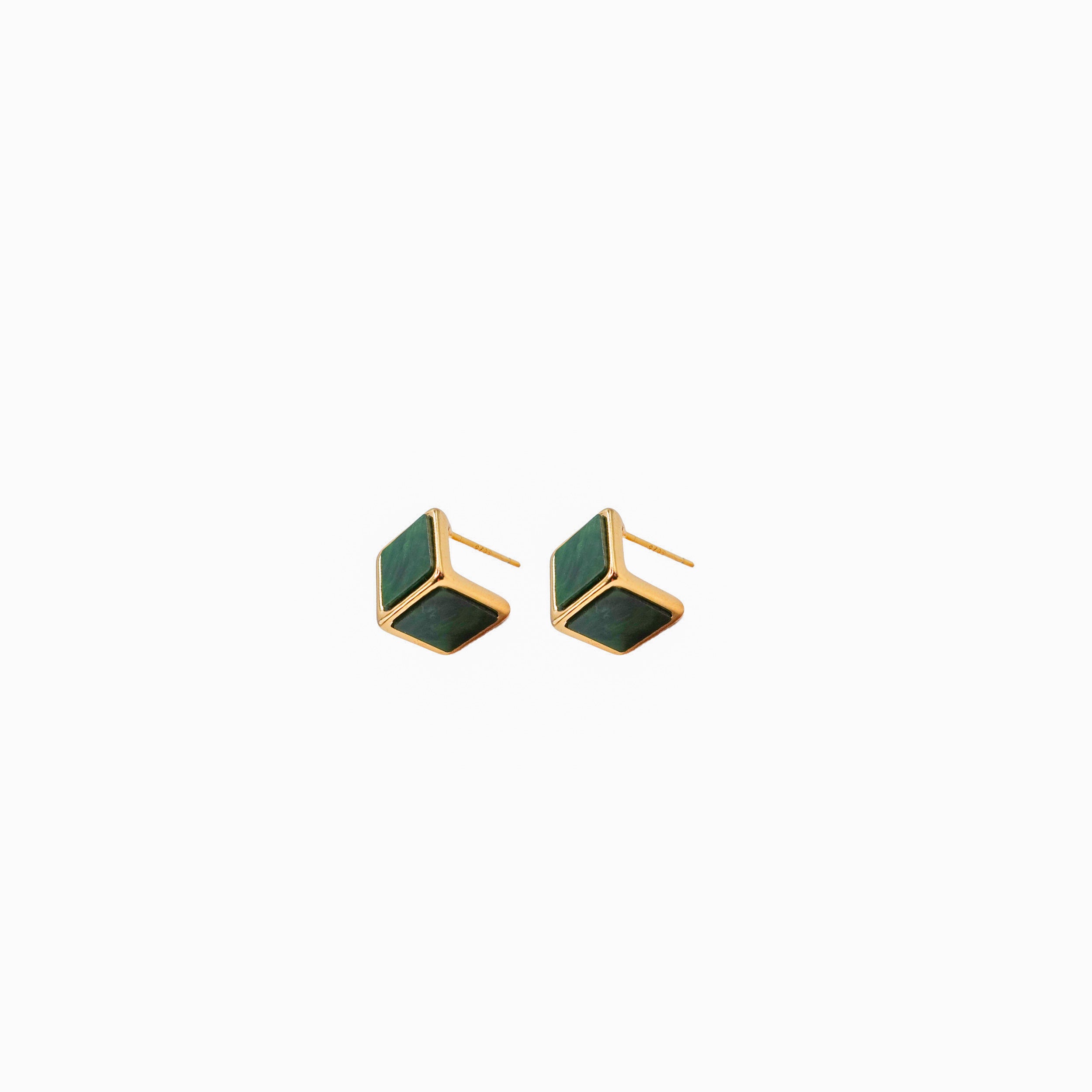 Cube Studs