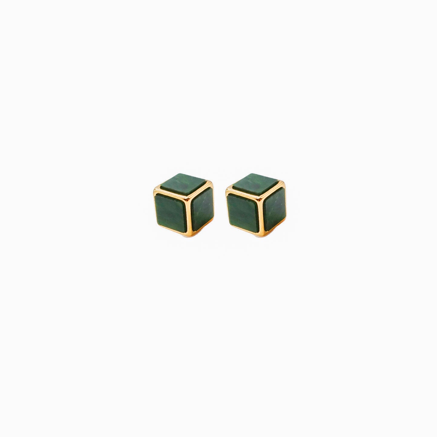 Cube Studs