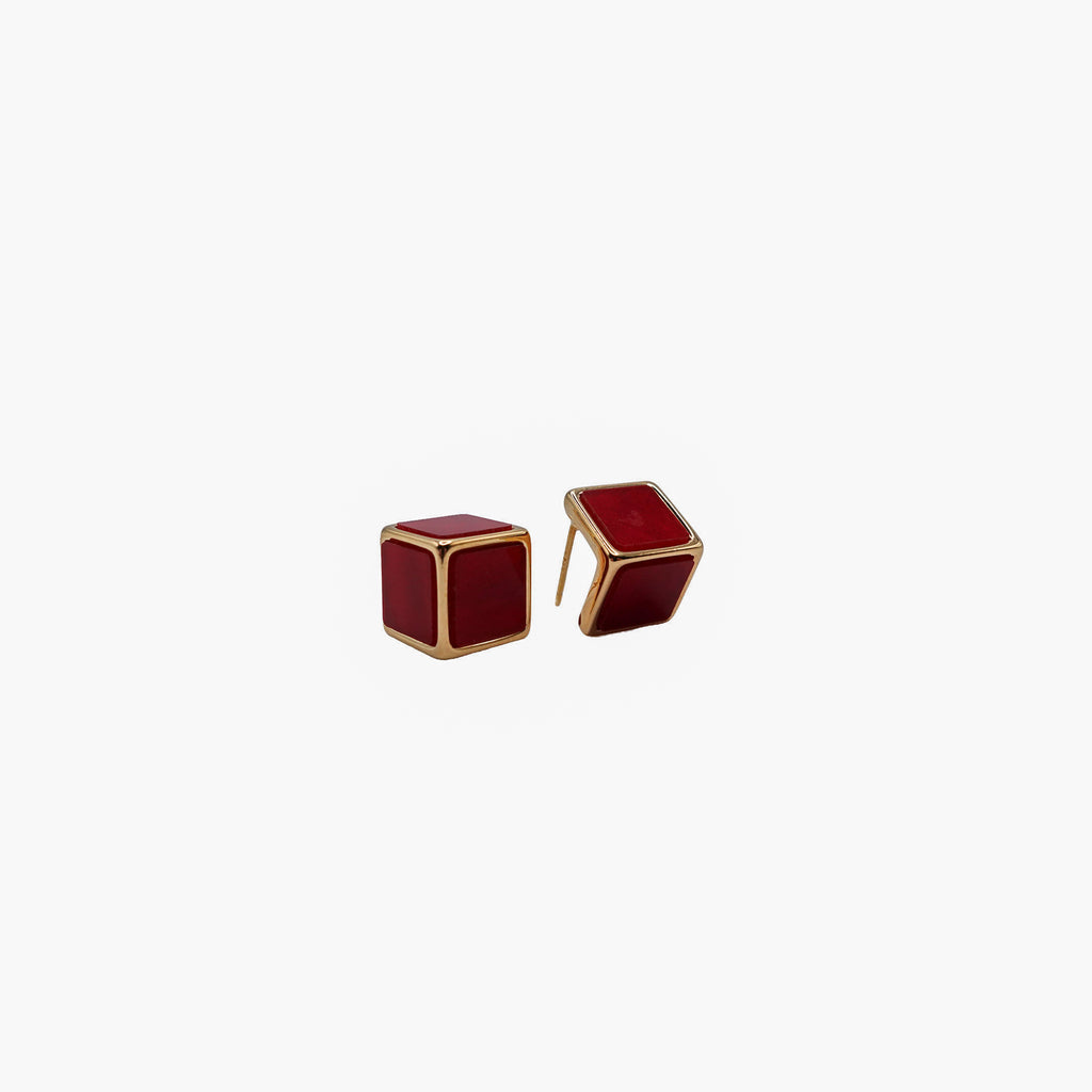 Cube Studs