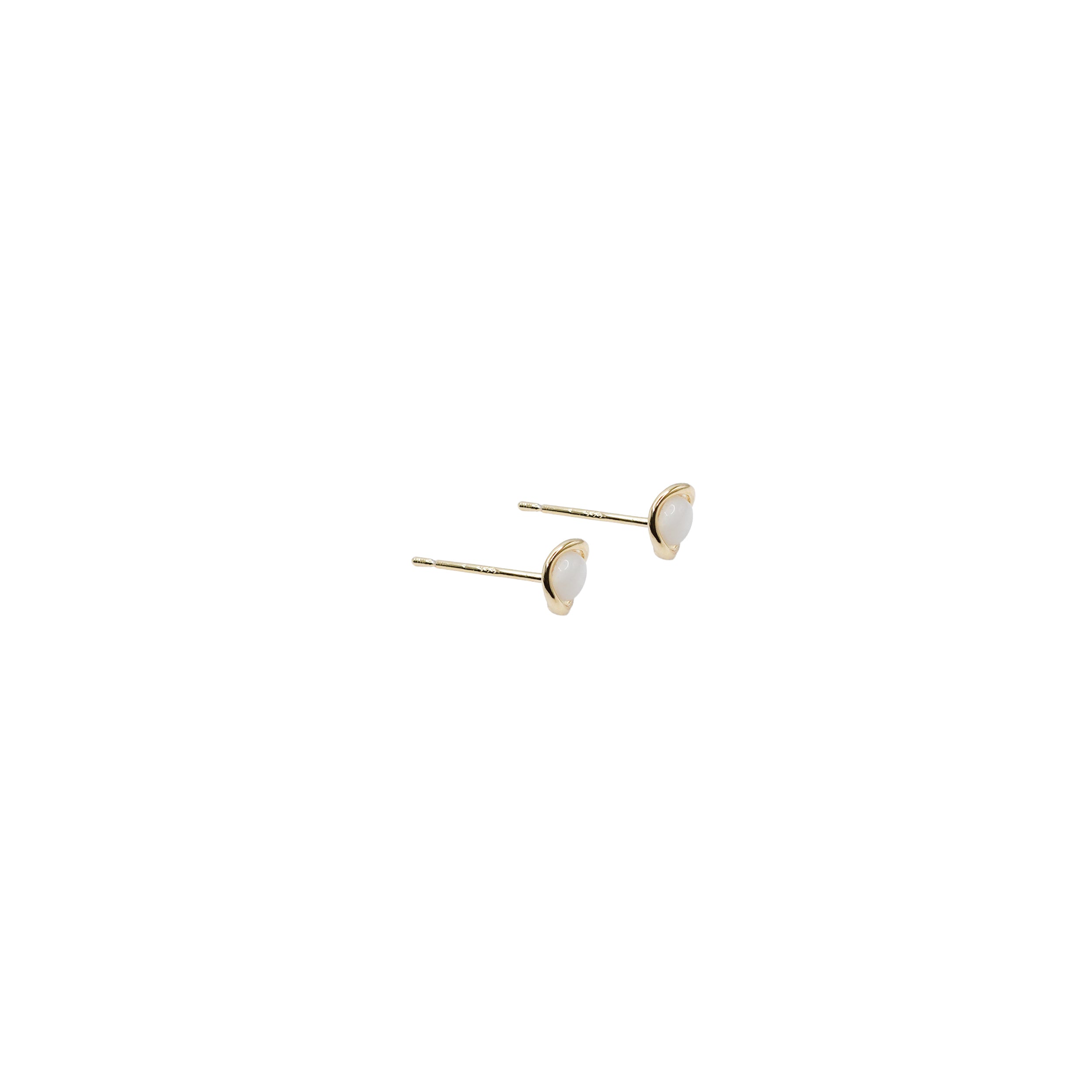 Gold Ring Bead Stud